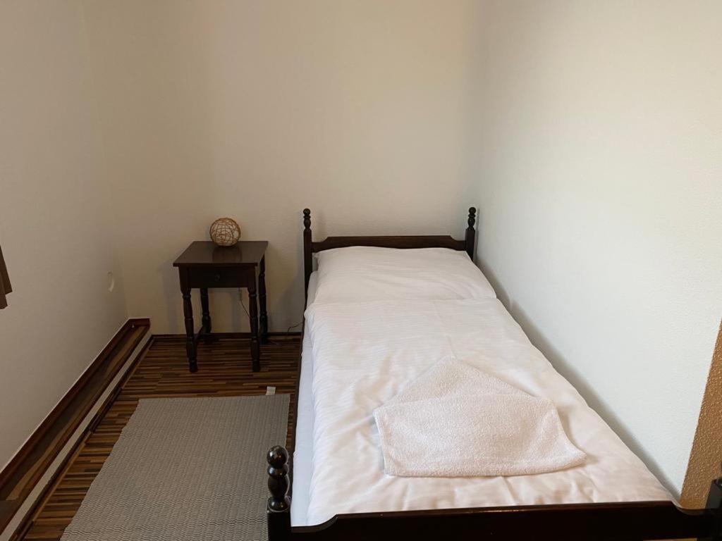 مالاتسكي Motel M المظهر الخارجي الصورة